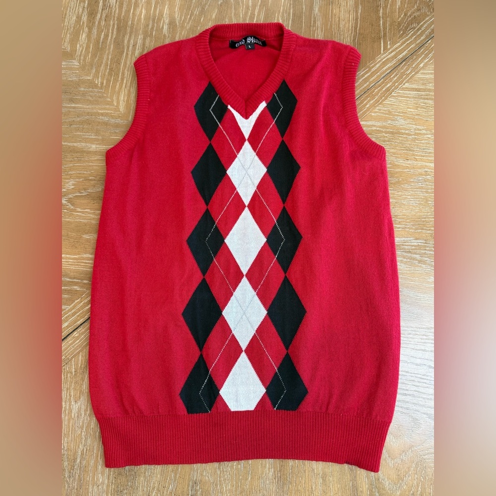 Old Skool Red argyle Sweater Vest